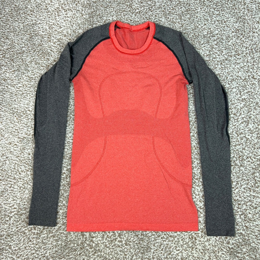 Lululemon Shirt Womens 6 Red Gray Long Sleeve Running Metal Vent Tech Gym Yoga